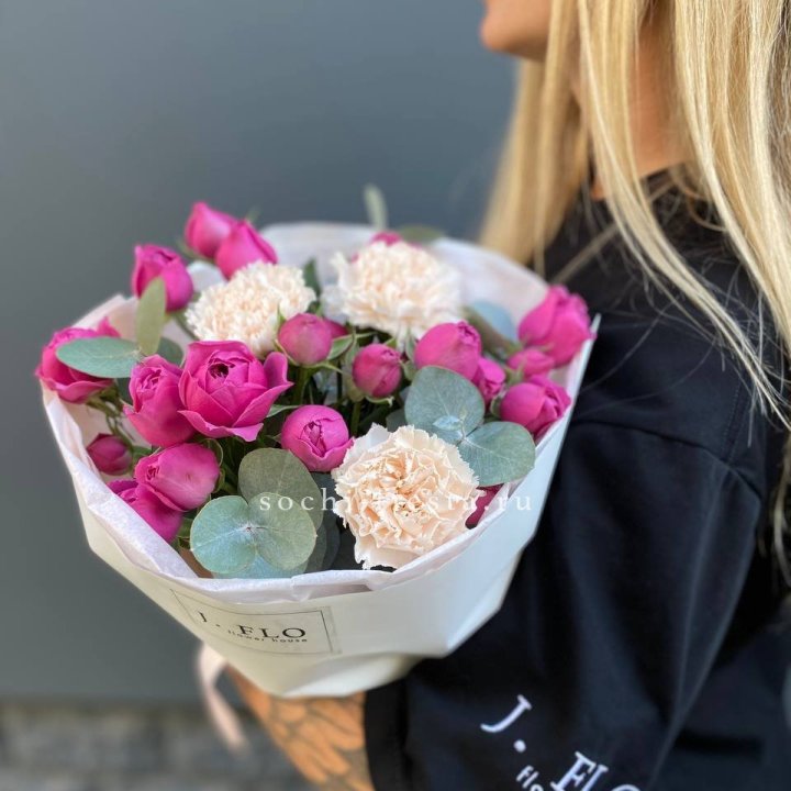 Букет с мисти бабблс №2 в Нальчике