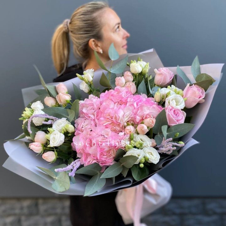 Дизайнерский букет "Кристал" в Нальчике