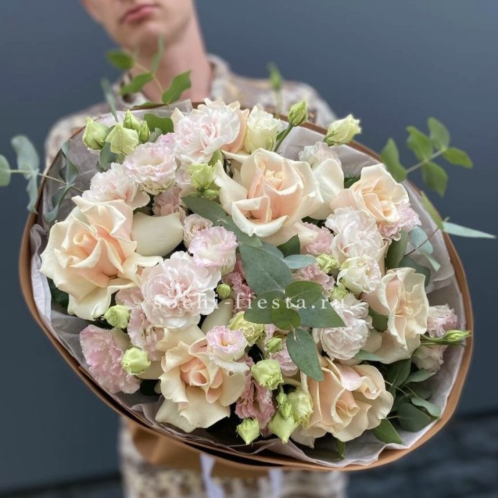  Букет кремовых роз "Мокко" в Нальчике