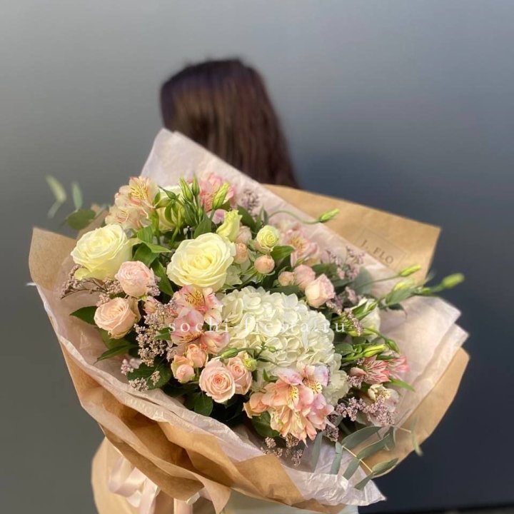 Дизайнерский букет №1 в Нальчике