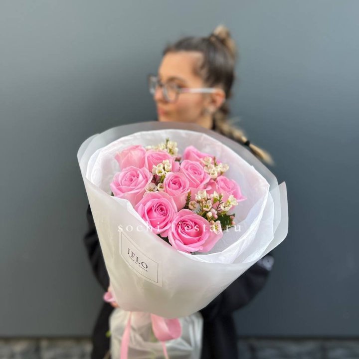 Букет розовых роз  в Нальчике