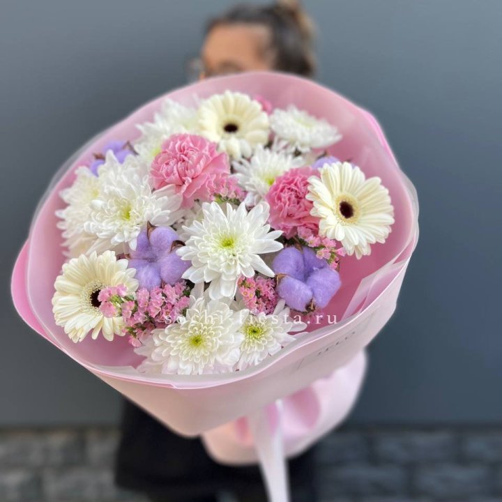 Букет цветов "Пинк спринг" в Нальчике
