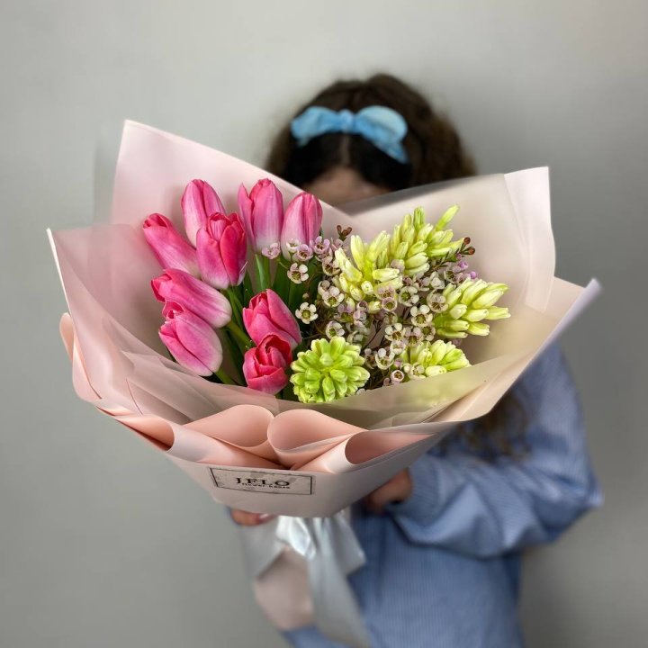  Дуо тюльпаны и гиацинты в Нальчике