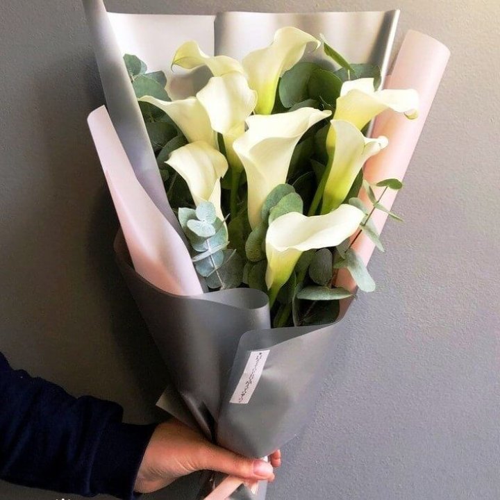 Каллы с эвкалиптом в Нальчике