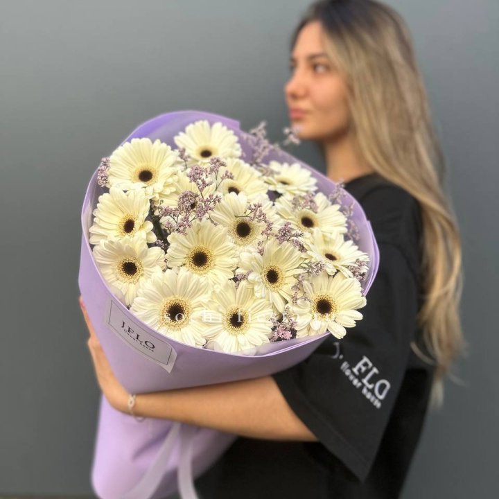 Букет голландских гербер "Лавандер" в Нальчике