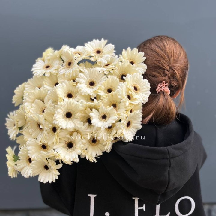 51 гербера в Нальчике