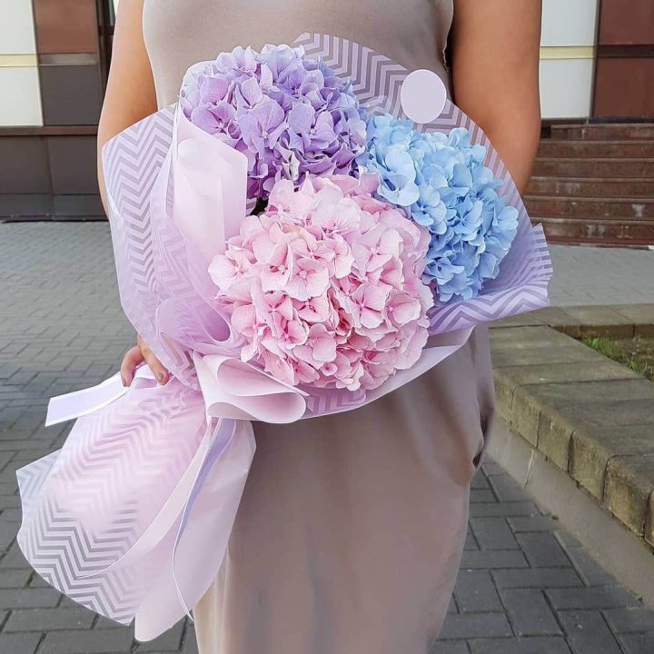 Букет гортензий "Пуф" в Нальчике