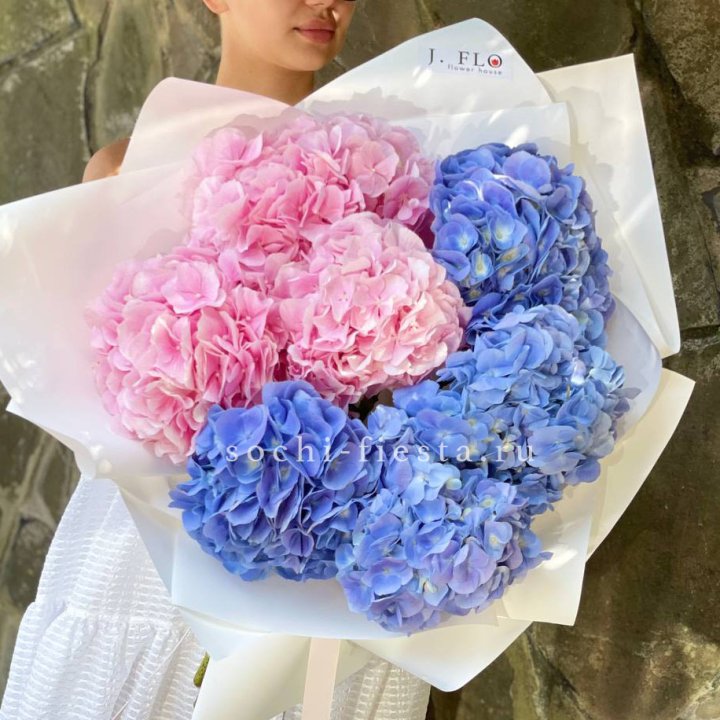 Букет гортензий №1 в Нальчике