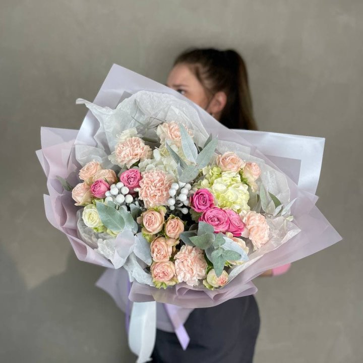 Дизайнерский букет №19 в Нальчике