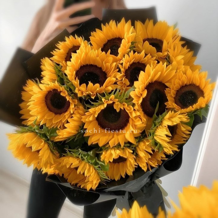 Букет подсолнухов "Гига" в Нальчике