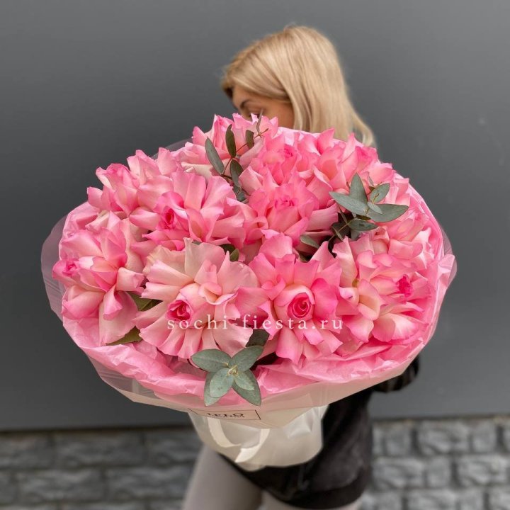 11 французских роз в Нальчике