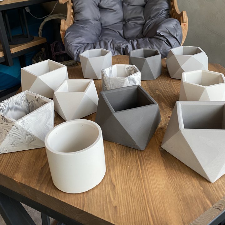 Дизайнерское кашпо в Нальчике