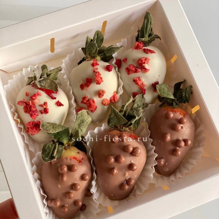 Клубника в шоколаде 6 ягод в Нальчике