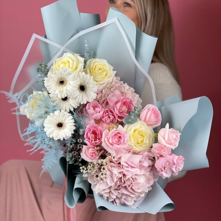 Дизайнерский букет "Адель" в Нальчике