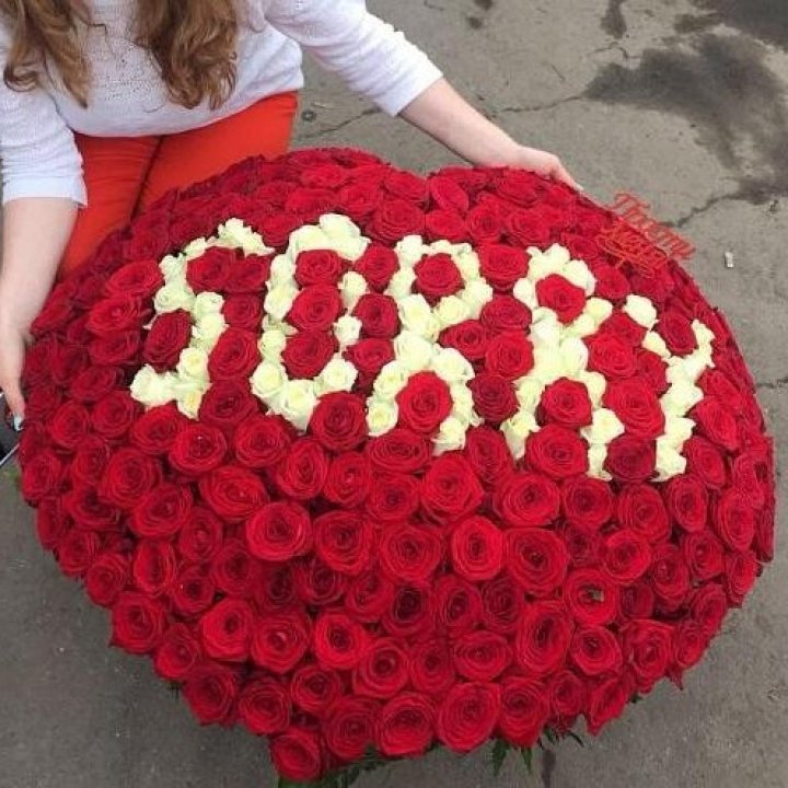 351 роза "Прости меня" в Нальчике