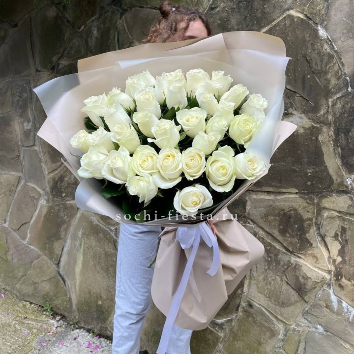 35 голландских роз в Нальчике