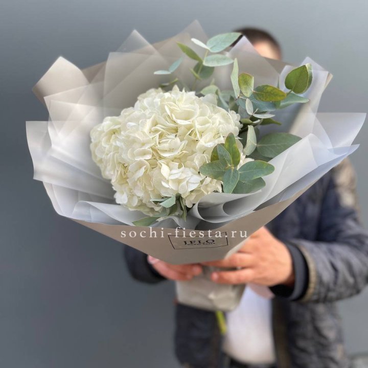 Букет  из белой гортензии в Нальчике