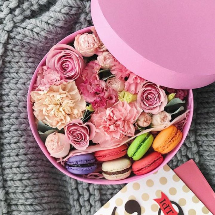 Цветочный бокс пинк в Нальчике