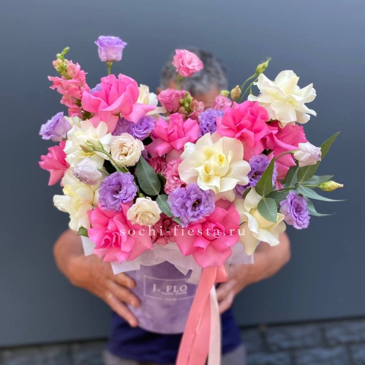 Цветочный бокс "Сиона" в Нальчике
