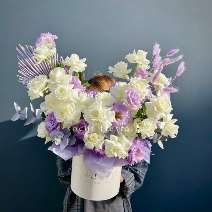 Цветочный бокс "Изабель" в Нальчике