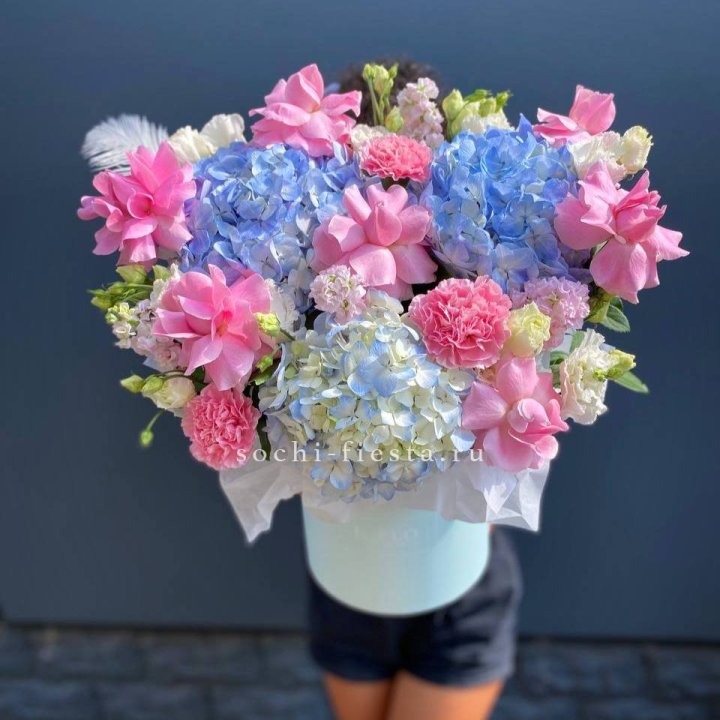 Коробка с цветами "Лемия" в Нальчике