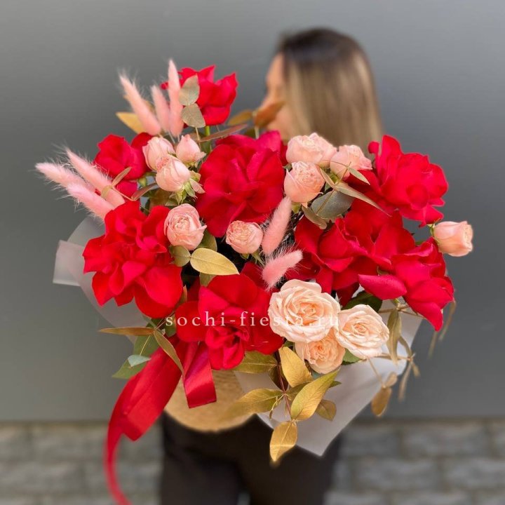 Джутовое кашпо "Любовь Лолиты" в Нальчике