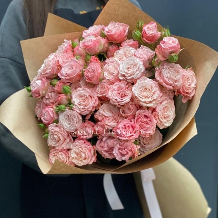 Пионовидные розы Bombastic №2 в Нальчике