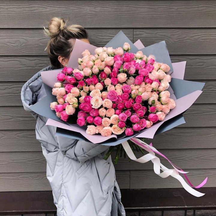 55 роз микс кустовых в Нальчике