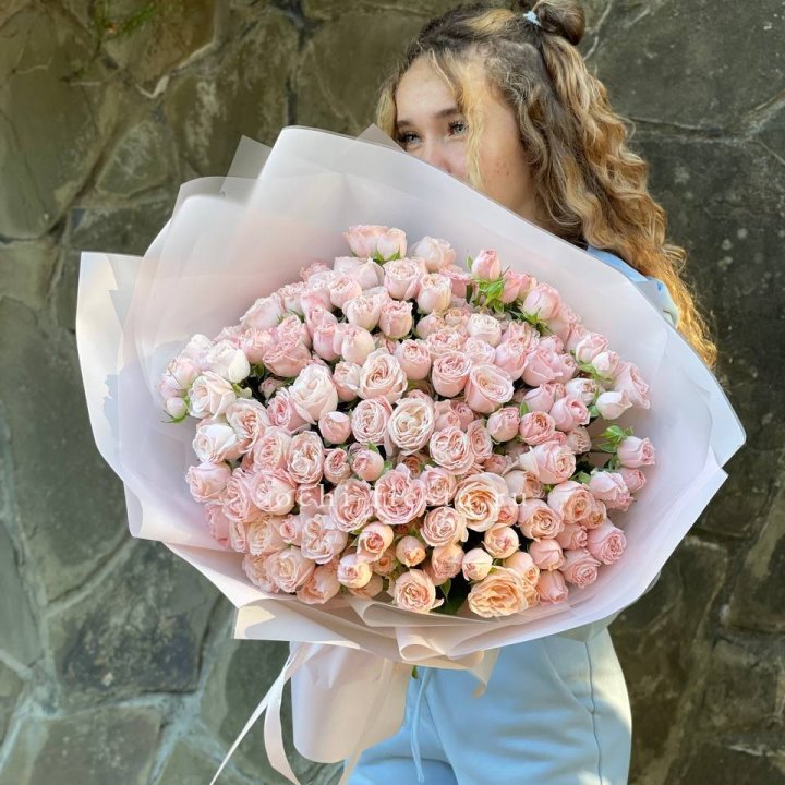 45 роза бомбастик Крем в Нальчике
