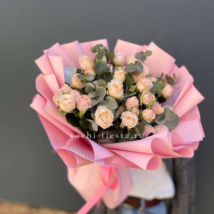 Букет пионовидных роз Cute Love в Нальчике