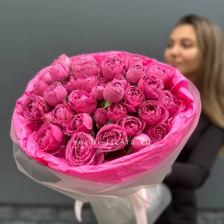 Букет из пионовидных роз  в Нальчике