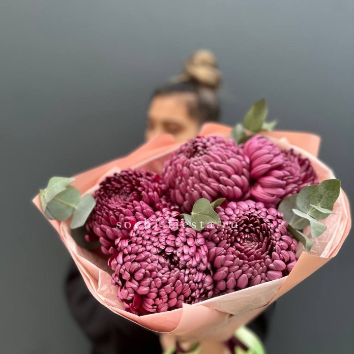 Хризантемы  Бигуди  в Нальчике