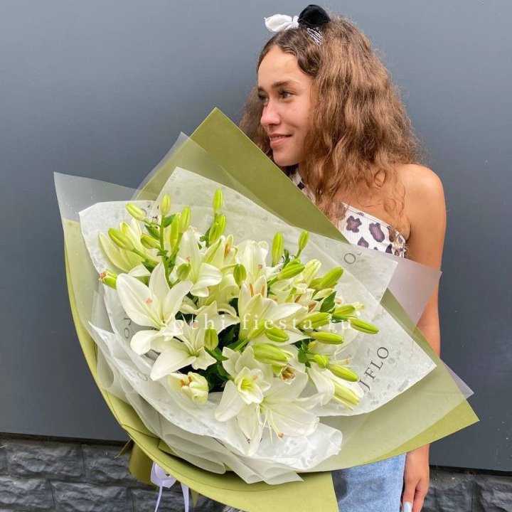 Букет  лилий "Изумруд" в Нальчике