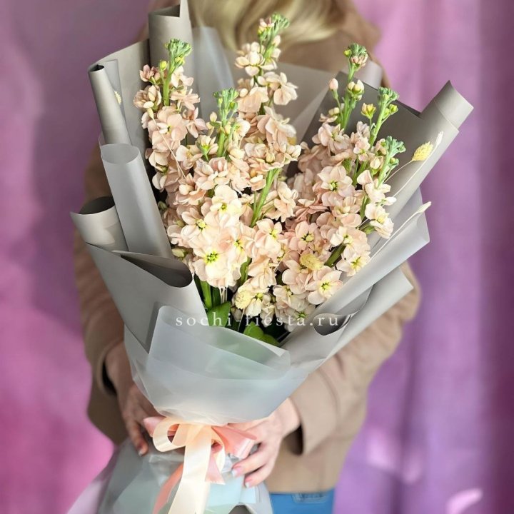 Букет ароматной маттиоллы №2 в Нальчике