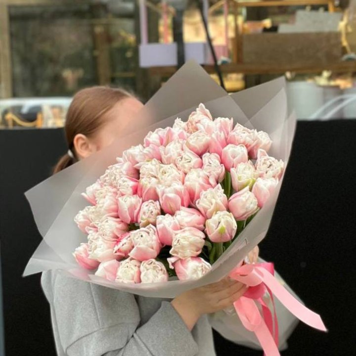 51 нежный тюльпан в Нальчике