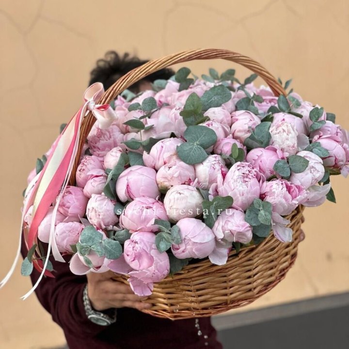 Корзина пионов "75" в Нальчике