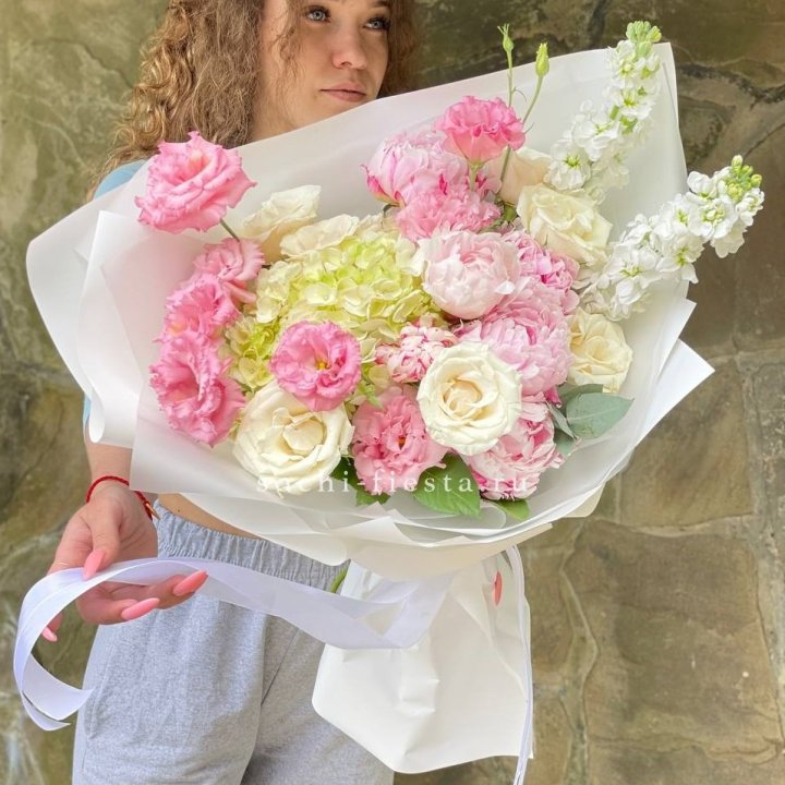 Букет с пионами №3 в Нальчике