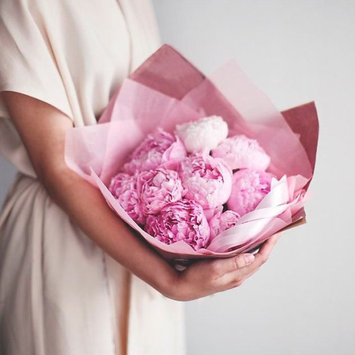 9 зефирных пионов в Нальчике