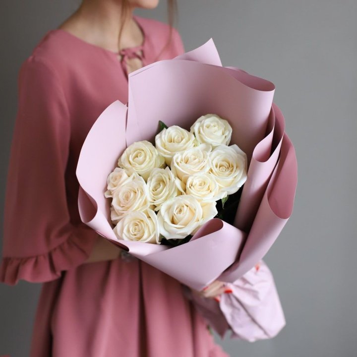 11 белых роз в Нальчике