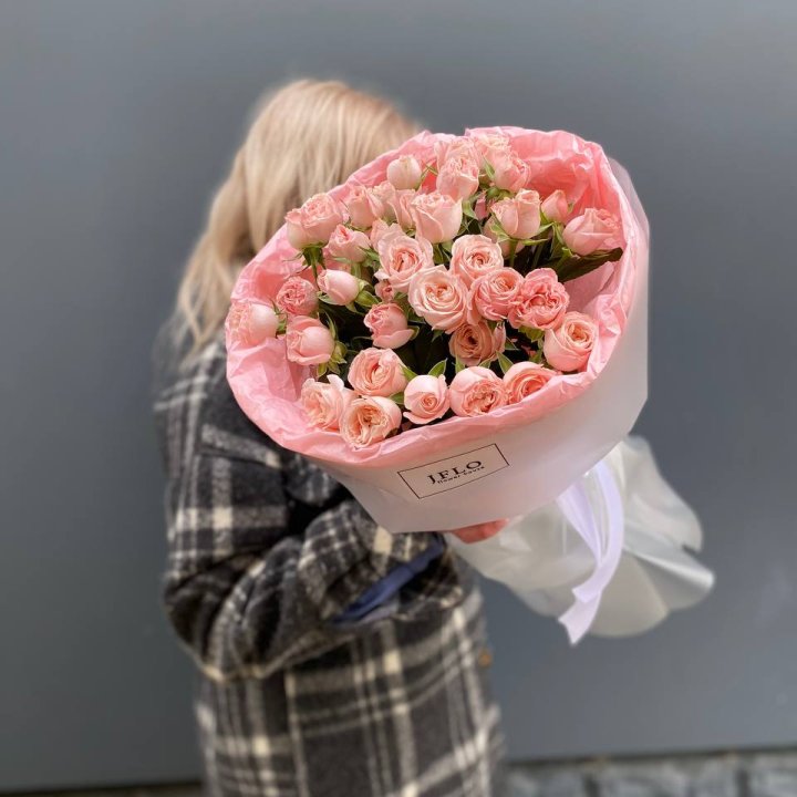 11 роз бомбастик в Нальчике