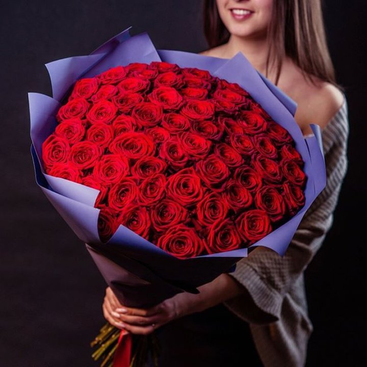 71 красная роза в Нальчике