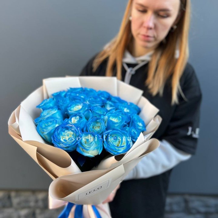 Букет синих роз блю логан в Нальчике