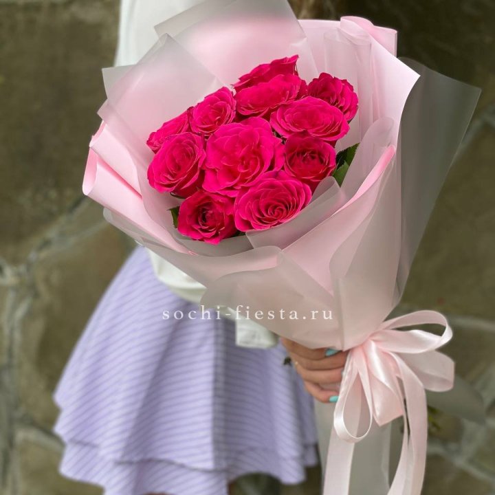 Букет алых роз в Нальчике
