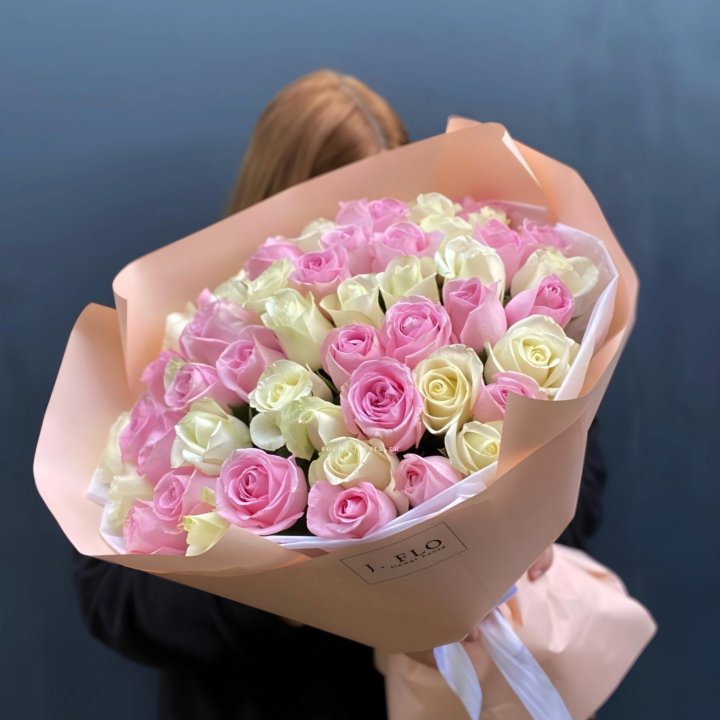 55 роз микс нежности в Нальчике