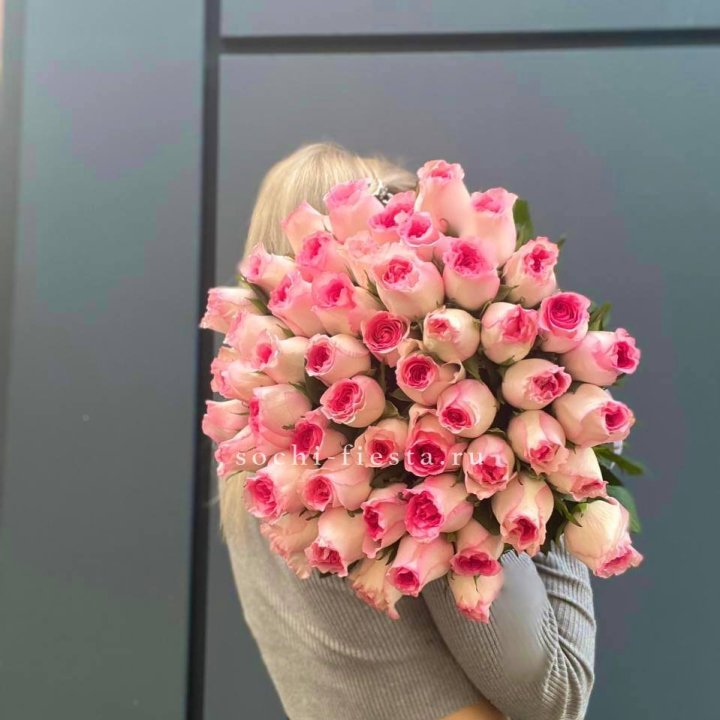 51 розовая роза в Нальчике