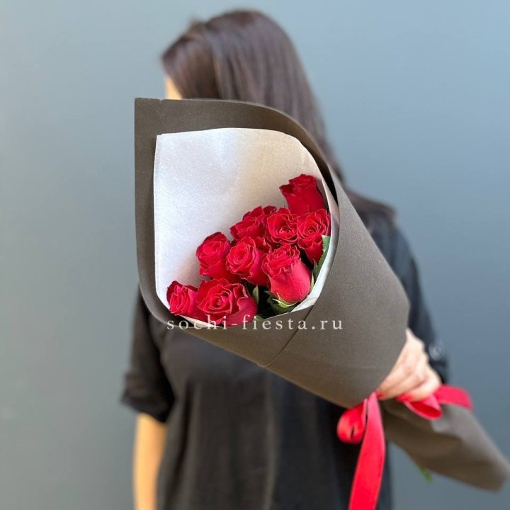 9 красных роз в фоамиране в Нальчике