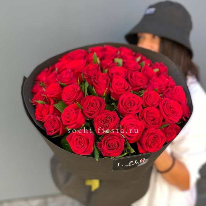 51 роза "Блек" в Нальчике