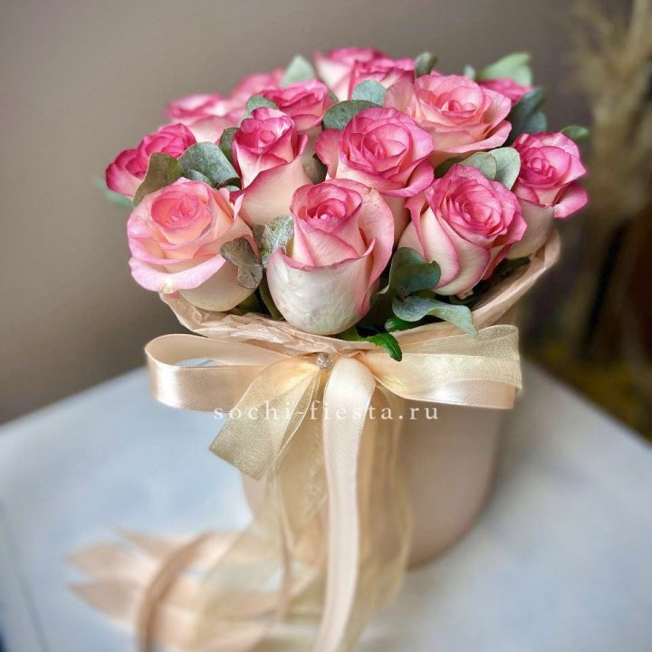 19 Роз Джумилия в коробке в Нальчике