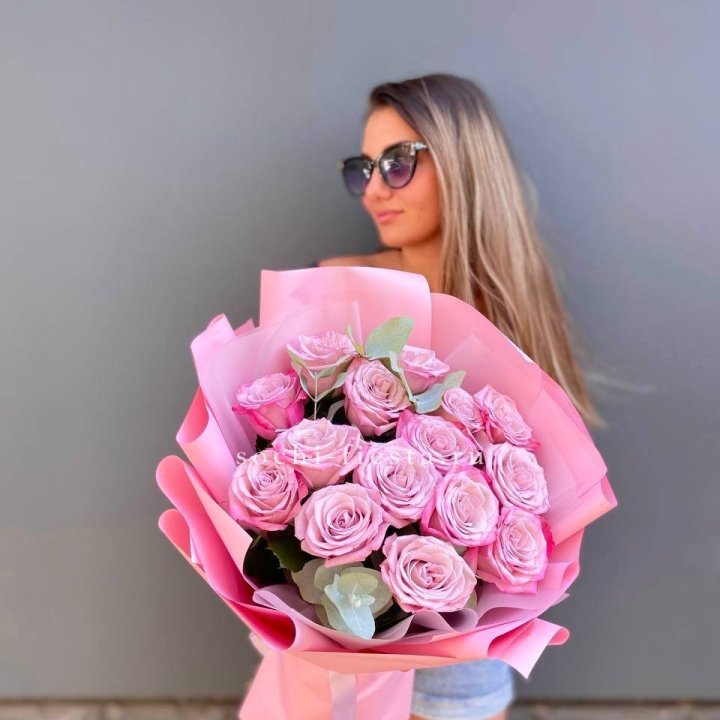 Букет розовых роз 2 в Нальчике