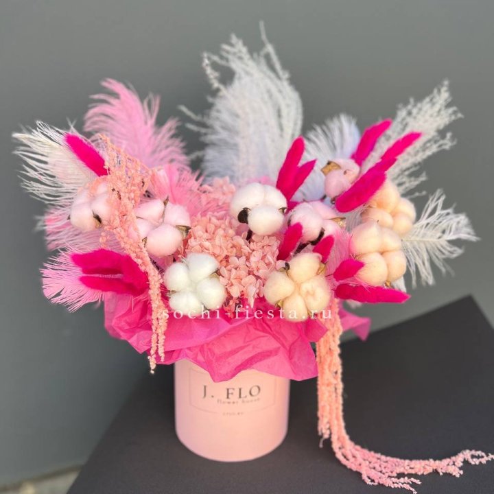 Авторский бокс с сухоцветами №1 в Нальчике